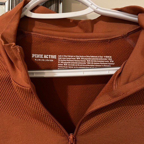 Pink Active pullover - Picture 2 of 2